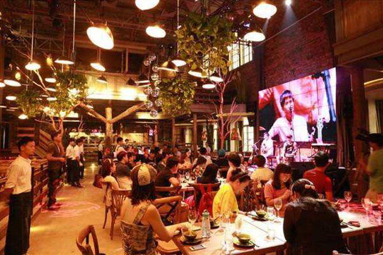 餐廳設(shè)計(jì)如何達(dá)到最大空間利用率？(圖8)