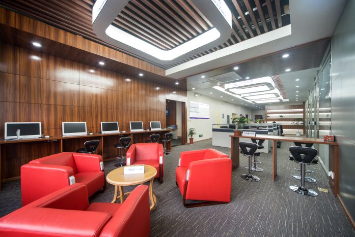 裝修解析：辦公室裝修的細(xì)節(jié)問題：天、地、隔(圖2)