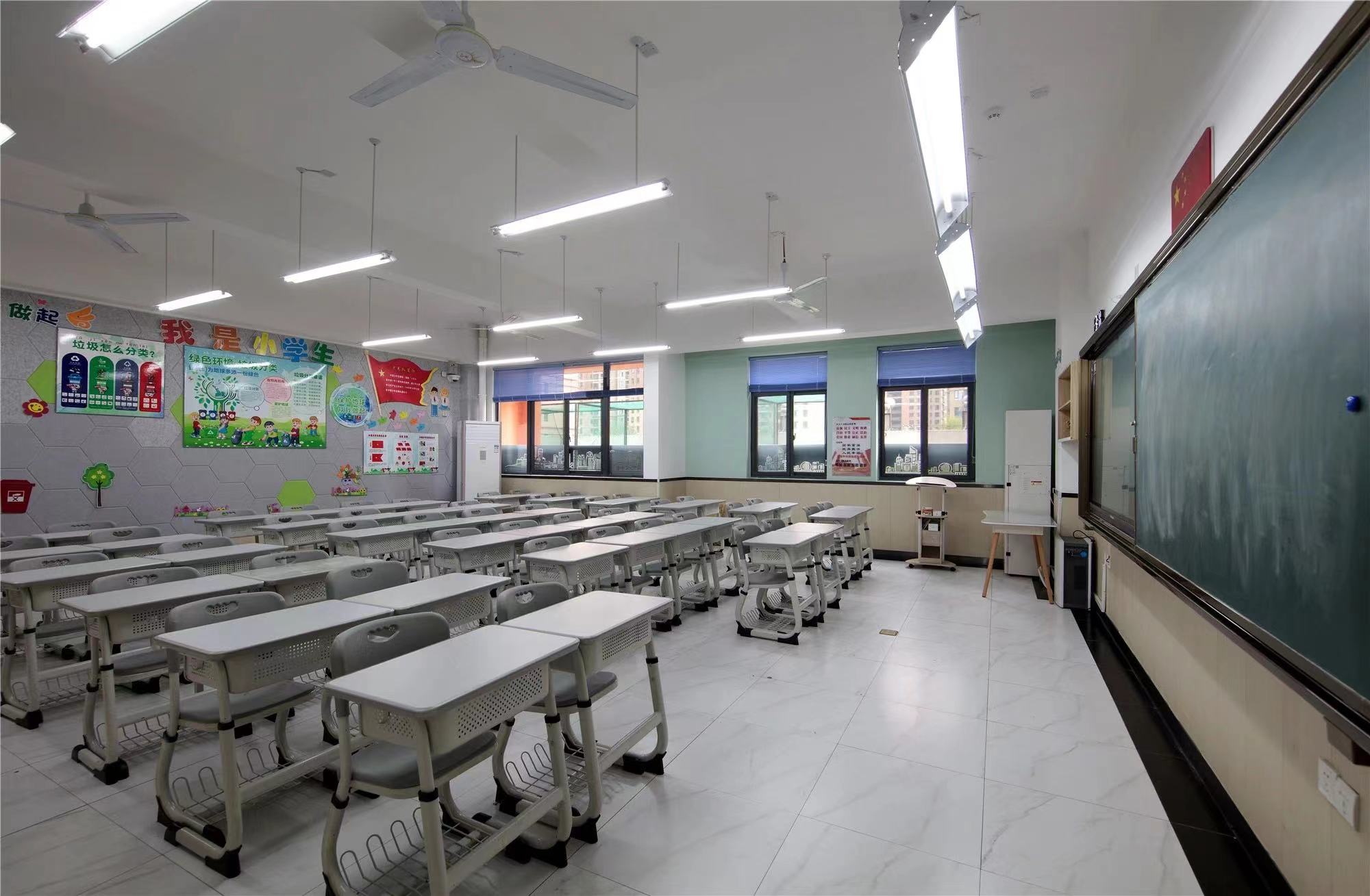 【學(xué)校案例】今泰裝飾在武漢市先后完成了與紅領(lǐng)巾學(xué)校6個校區(qū)的項目交付！(圖7)